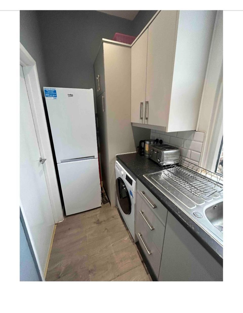 Central Locations 1 Bed Apartments Sleeps 4 Londen Buitenkant foto